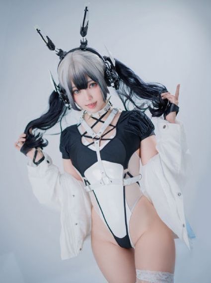 偷拍25位美女撒尿bbb片户外_全集电影手机在线观看