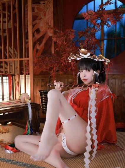 二次元人物桶动漫人物免费_国产剧电影免费在线